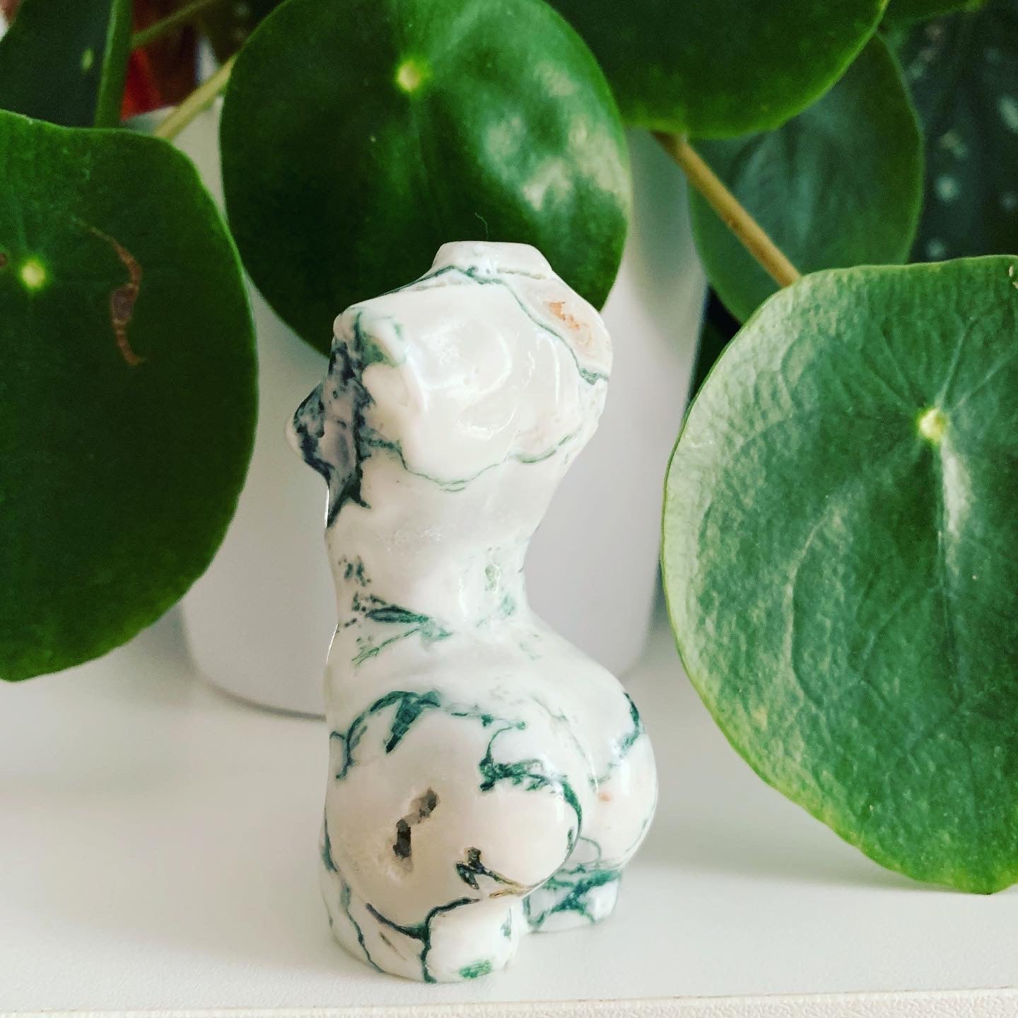 Moss Agate Goddess Statue